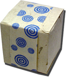 Favor box with Blue Bullseye Embellishment