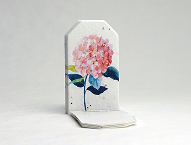 Hydrangea seed paper tags